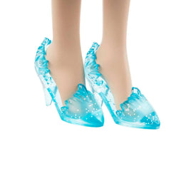 Mattel Disney Princess Elsa includes shoes and accessories for complete outfit play.