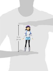 Mattel Fei Fei doll movie-accurate details inspire familiar scenes.