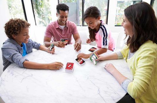 Mattel Games UNO Remix write-on cards enabling personalized rounds
