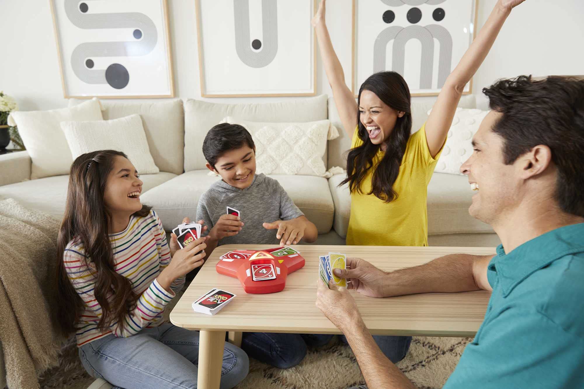 Durable, reduced-packaging presentation for UNO Triple Play gift-giving