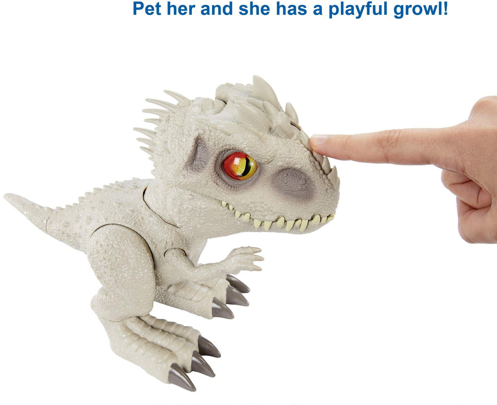 Mattel Indominus Rex head pet growl adds authentic pretend sounds.