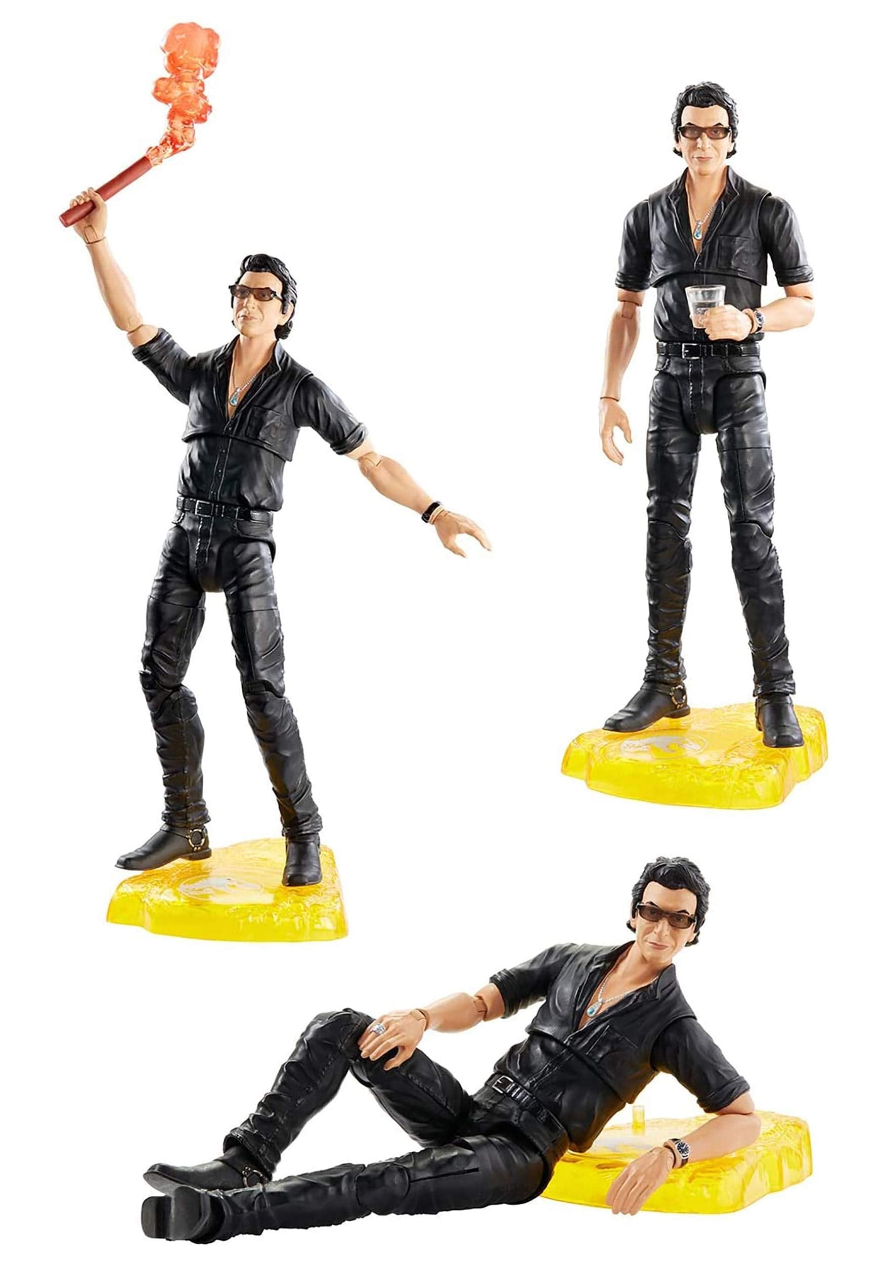 Mattel Amber Collection includes extra swappable hands for varied poses