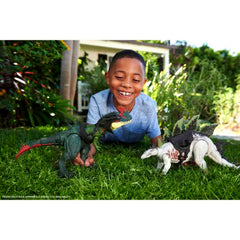 Mattel Jurassic World Sinotyrannus with removable tracking gear for versatile action