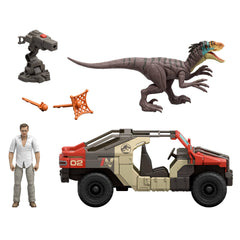 Detachable turret on the Mattel vehicle ready for battle scenes