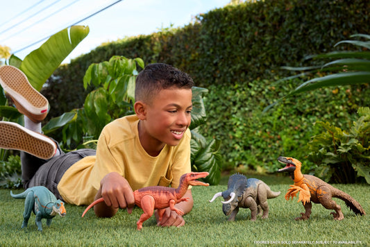 Mattel Jurassic World Rebirth Wild Roar Aucasaurus roaring feature enhances dramatic display poses