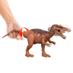 Mattel Jurassic World Wild Roar Baryonyx roaring feature enhances immersive dinosaur play.