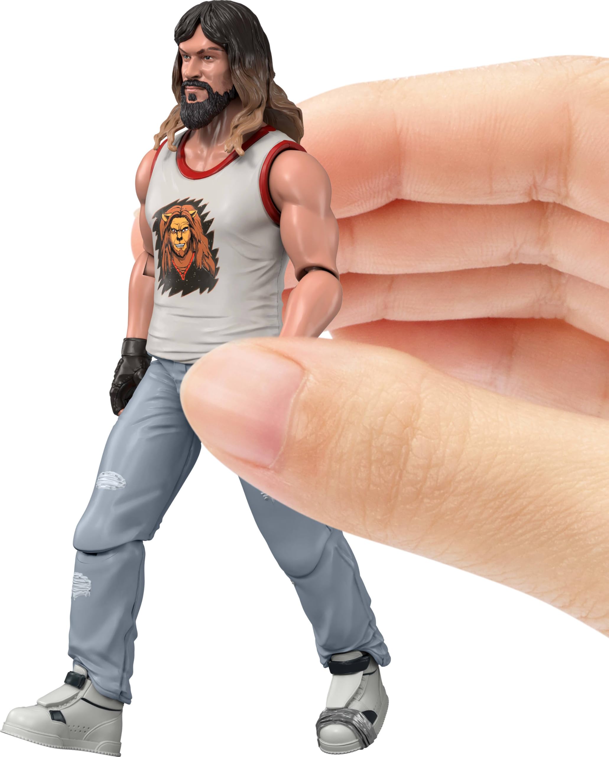 Mattel Minecraft Garrett bone accessory adds detail to action play.