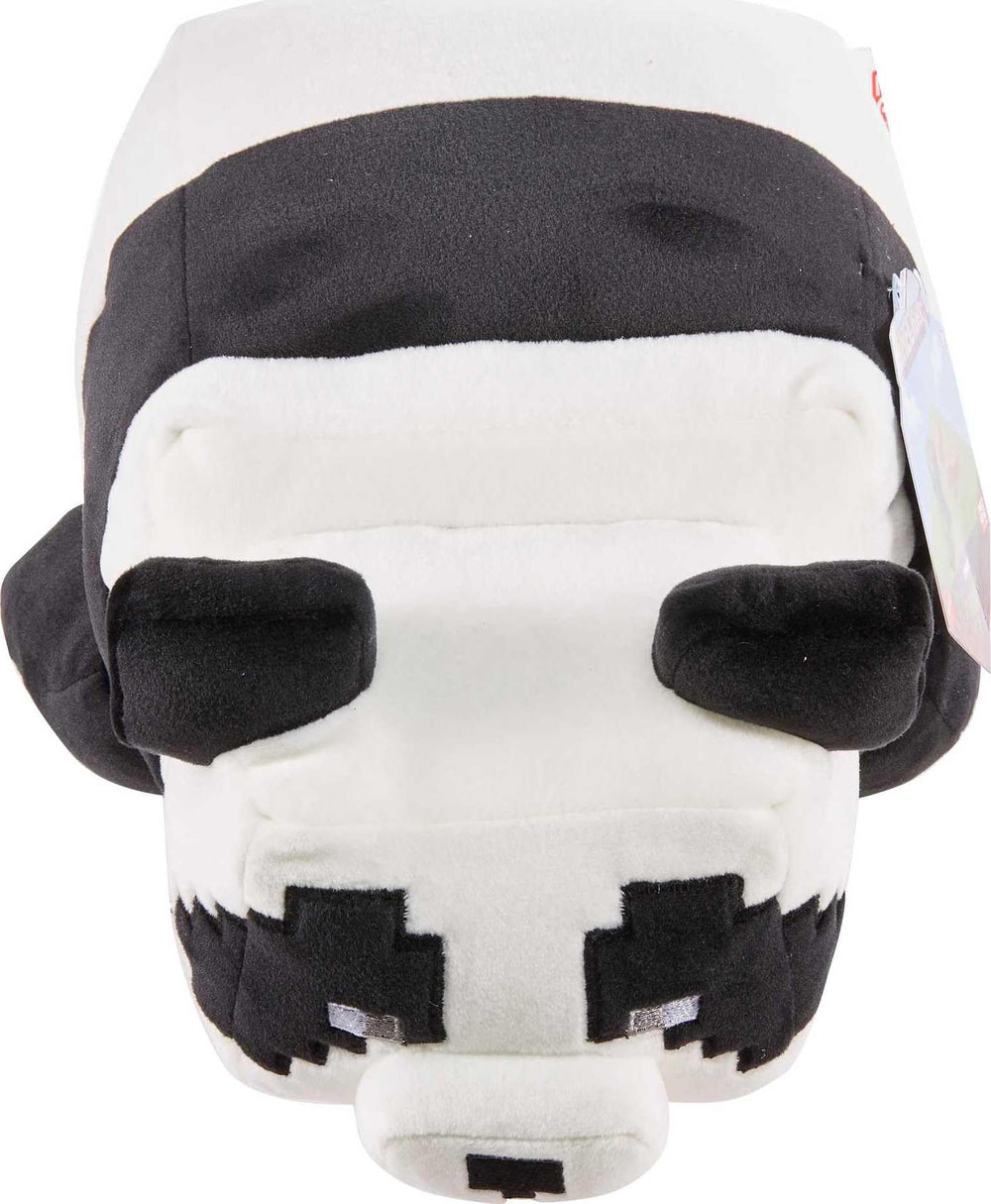 Mattel Minecraft plush panda collectible toy for Minecraft fans and gift-worthy moments.