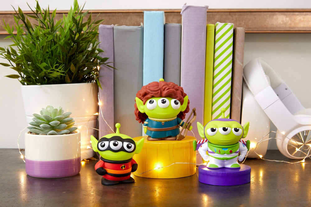 Retro pizza box packaging from Pixar Alien Remix adds nostalgic gift appeal.