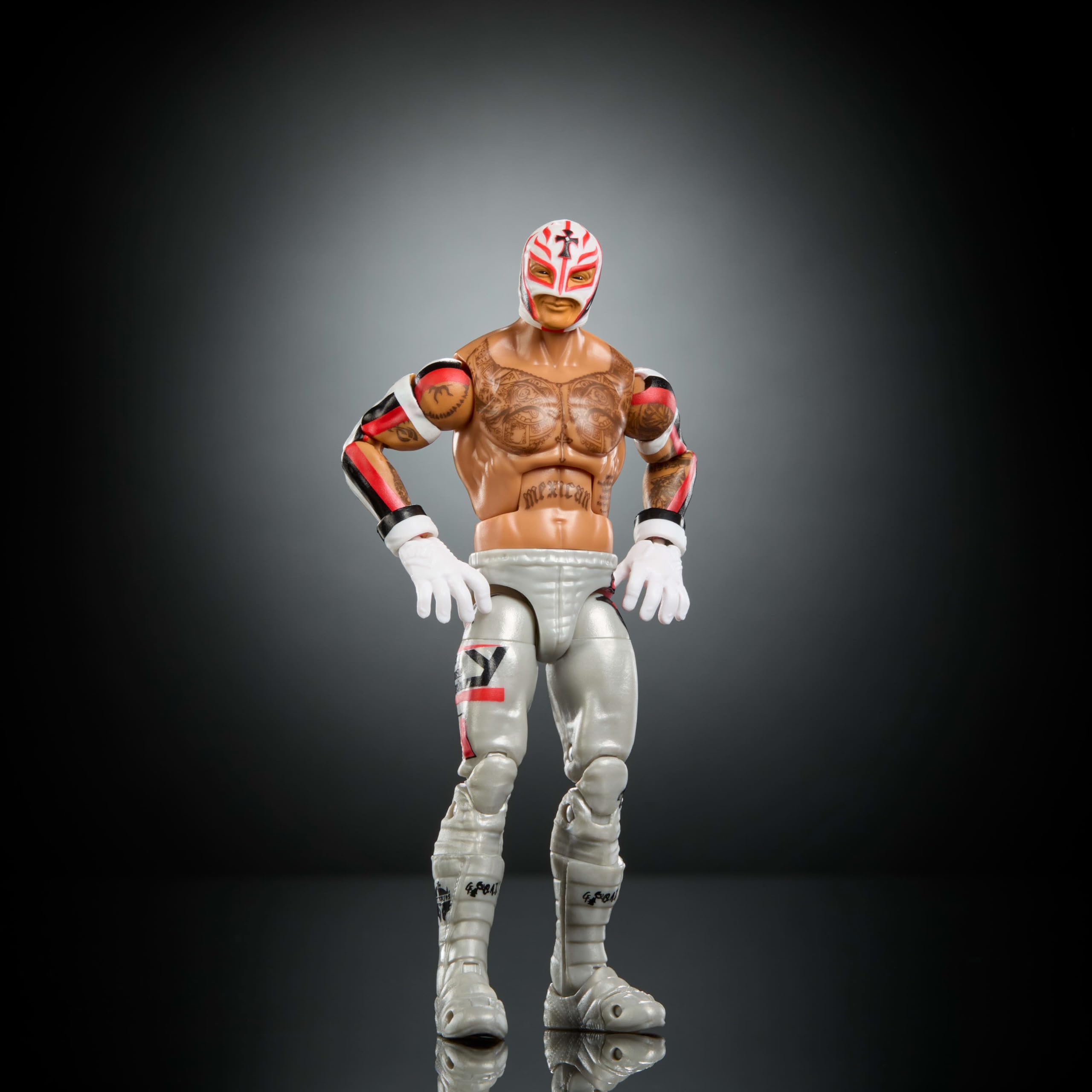Rey Mysterio Elite figure with swappable hands enables varied poses