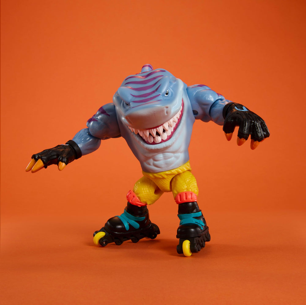 Mattel Streex 6-inch figure emphasizes versatile display and nostalgic shelf presence.