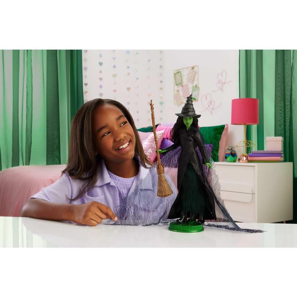 Mattel Wicked Elphaba with braided hair offers dynamic posing for storytelling