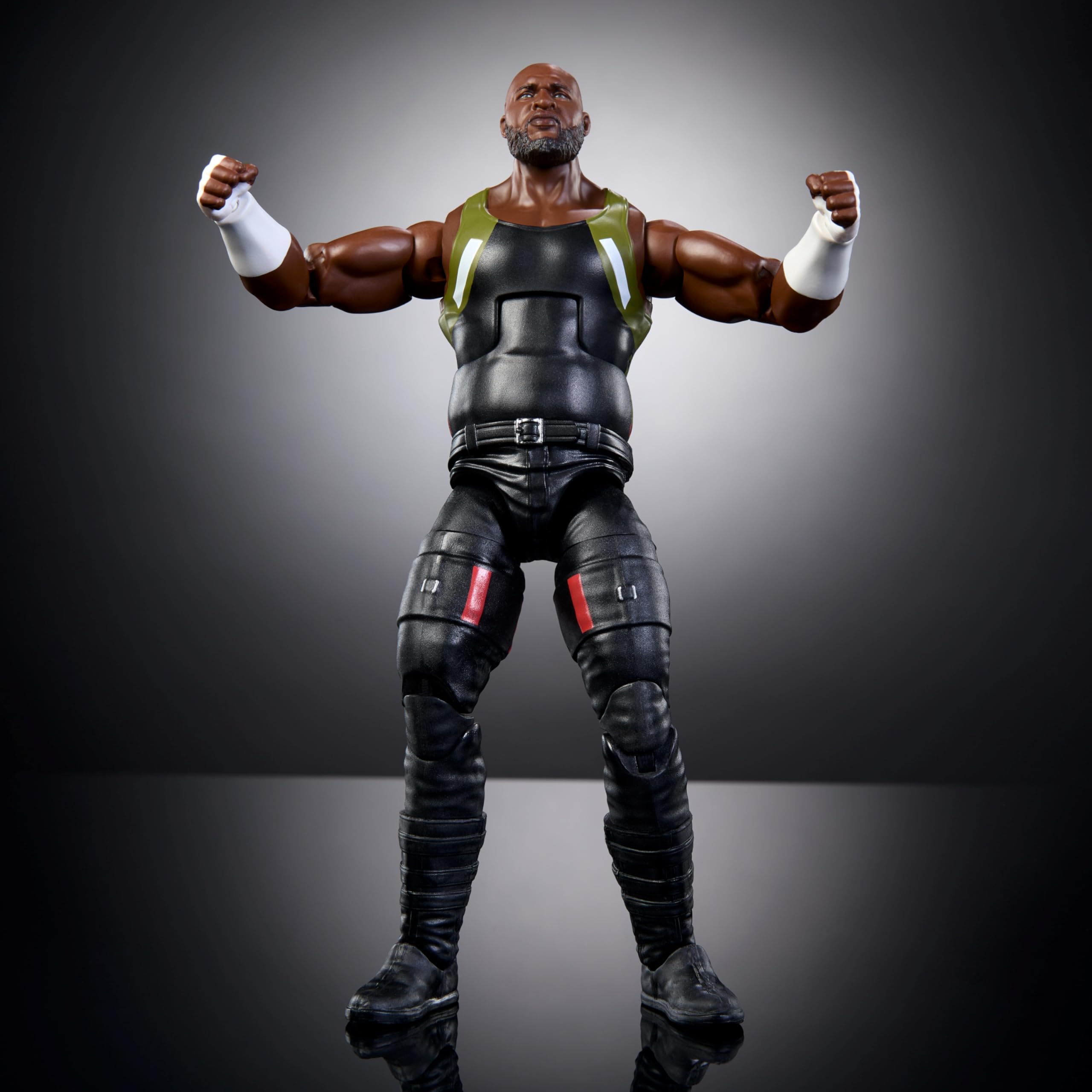 Mattel WWE Elite Omos interchangeable hands expand pose options.