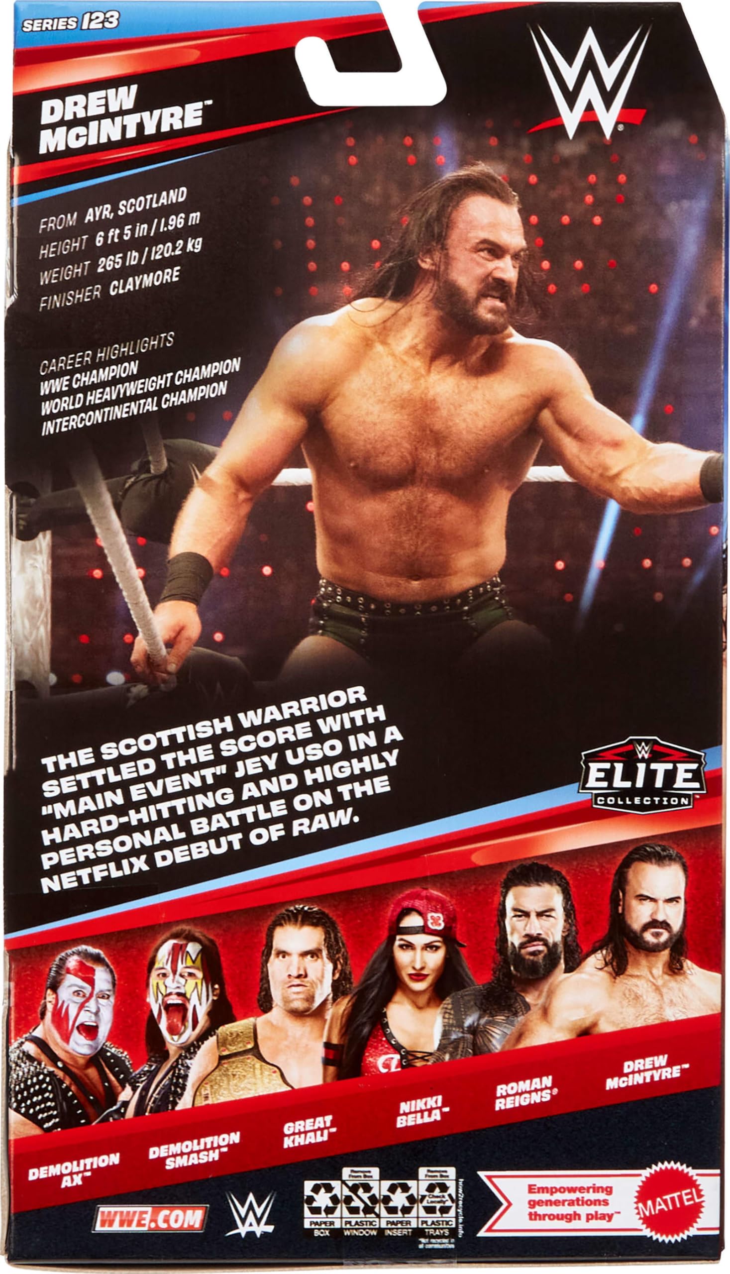 Iconic WWE accessories enhance posing and storytelling in collections