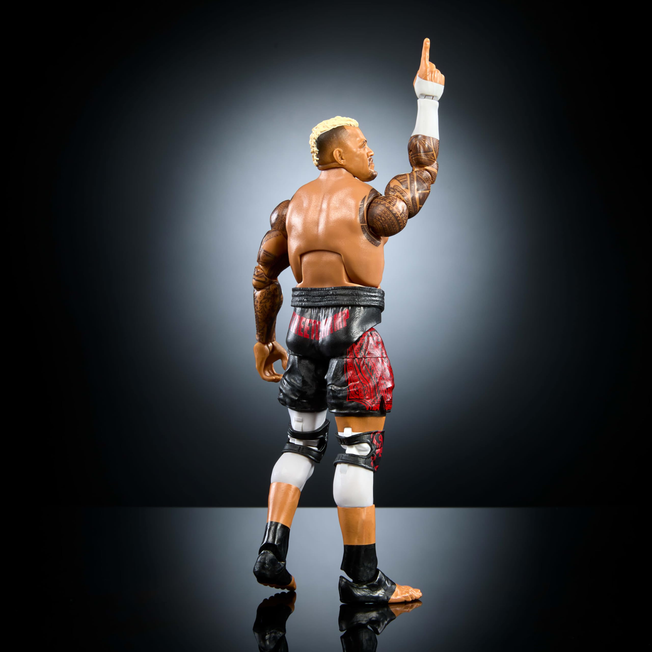 Mattel WWE Solo Sikoa packaging and display-ready design for shelves.
