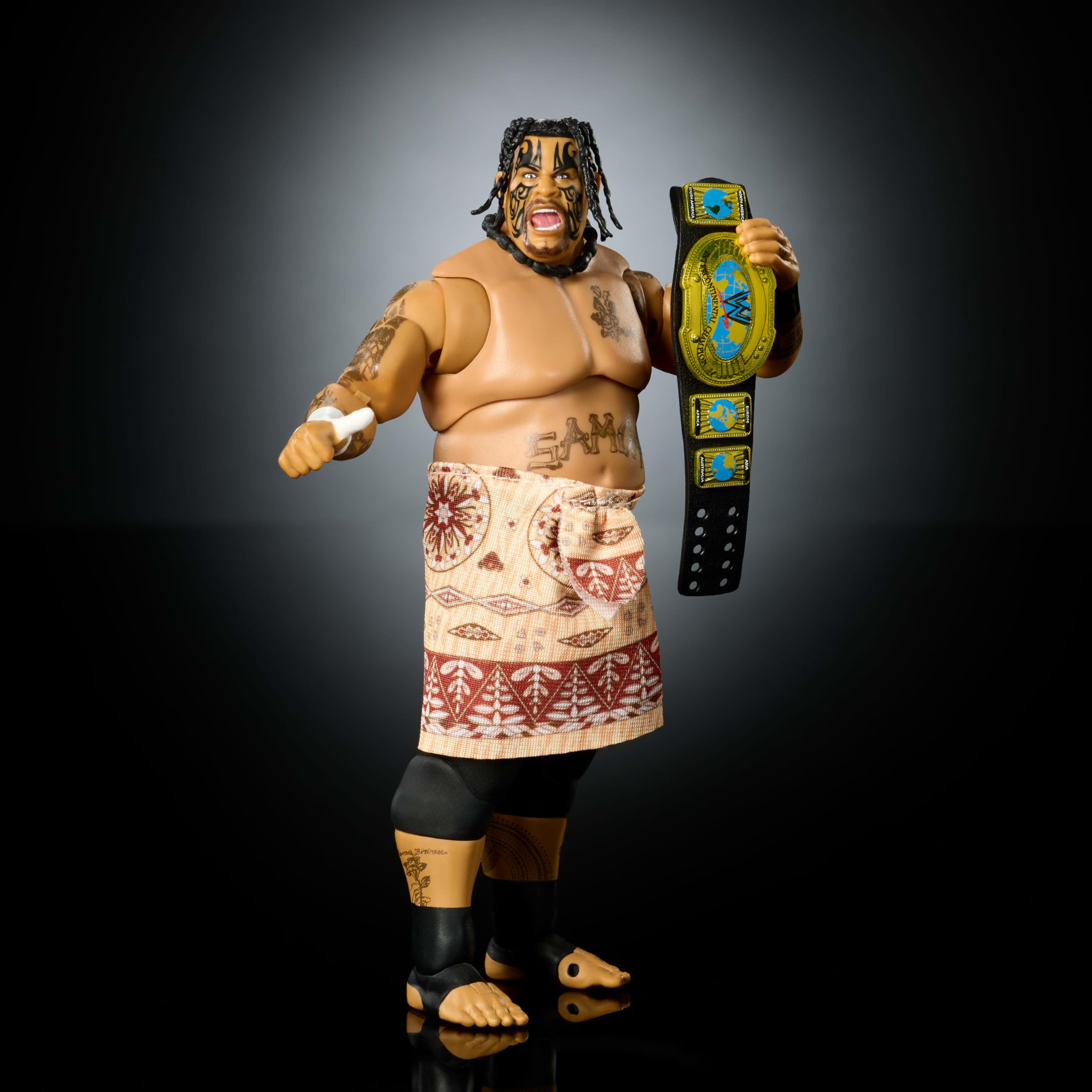 Over 30 points of articulation enable lifelike posing and display.