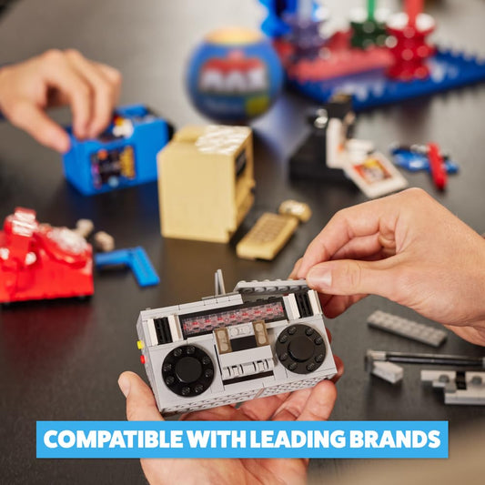 Max Build More Polaroid Camera bricks for stylish display and collectible building.