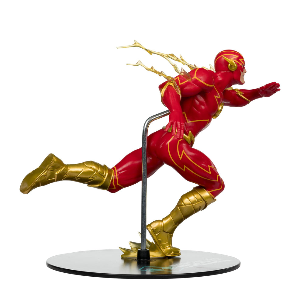 McFarlane Toys DC Direct The Flash sculpt details show fabric texture and lines