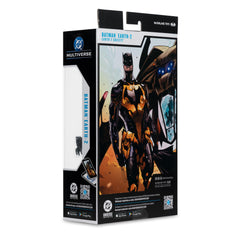 McFarlane Toys Batman Earth-2 packshot capturing included items