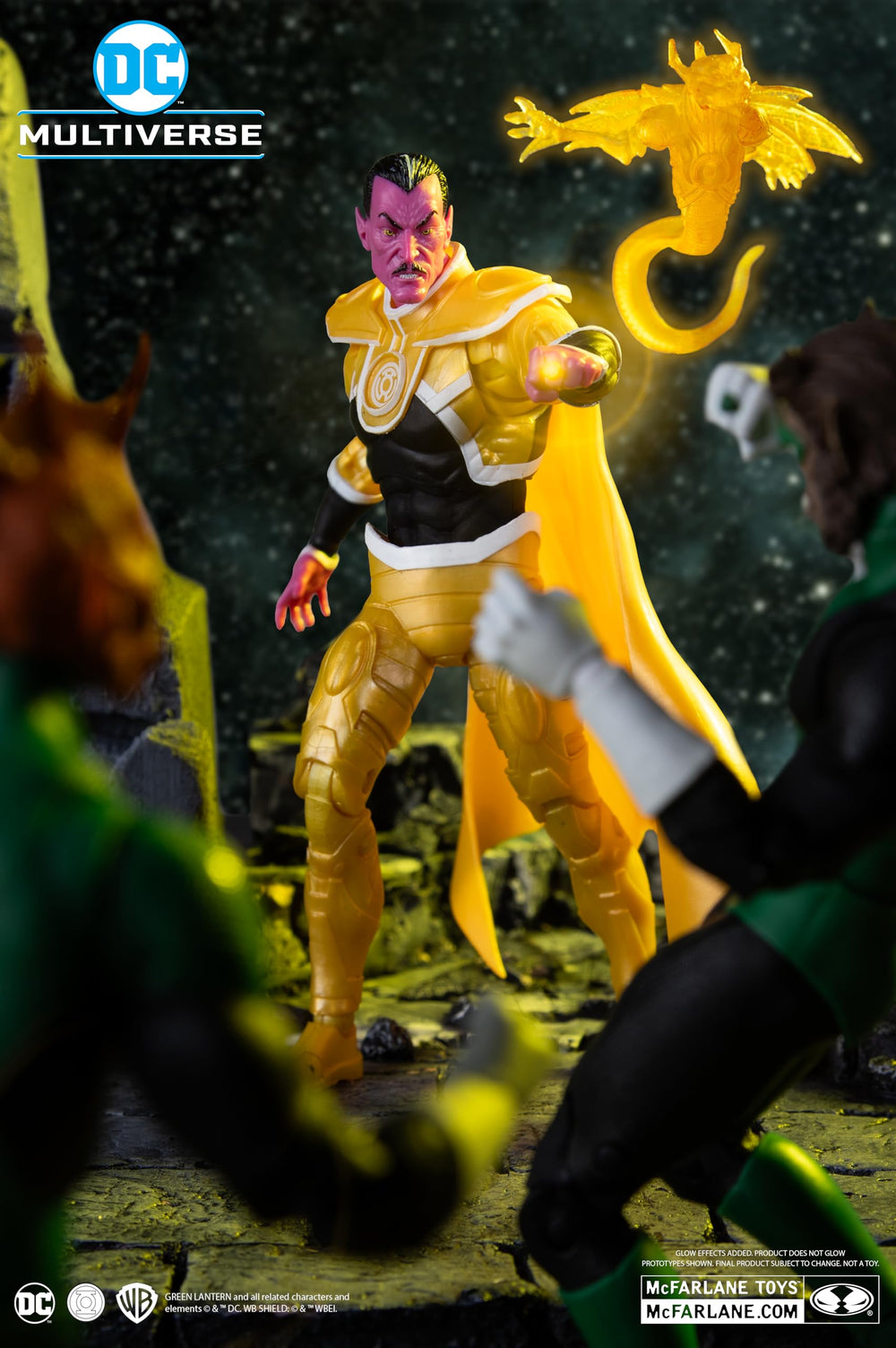 McFarlane Toys Sinestro Parallax scale reference with other figures