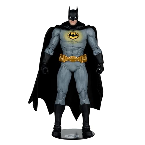 McFarlane Toys Batman Incorporated 7in cape detail for dramatic display