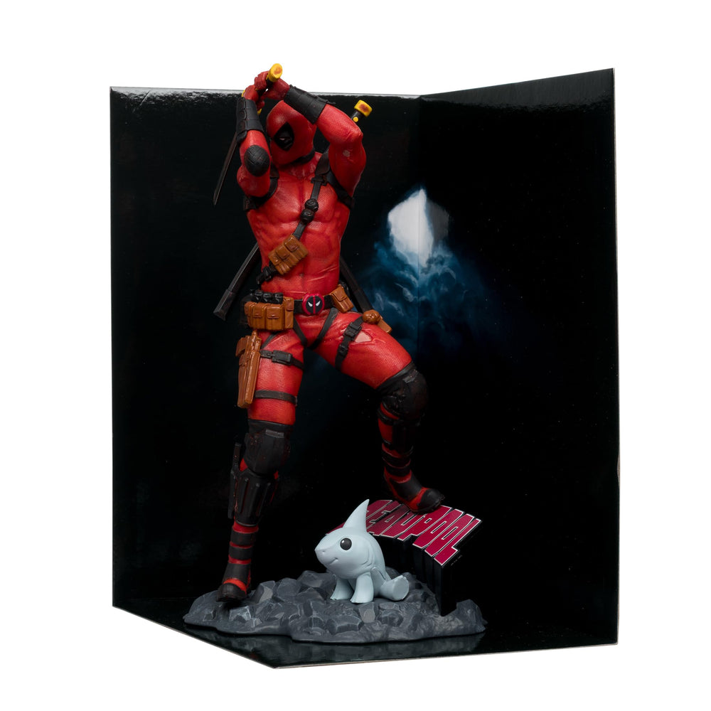 McFarlane Toys Deadpool 1:10 scale pose inspired by cover art.