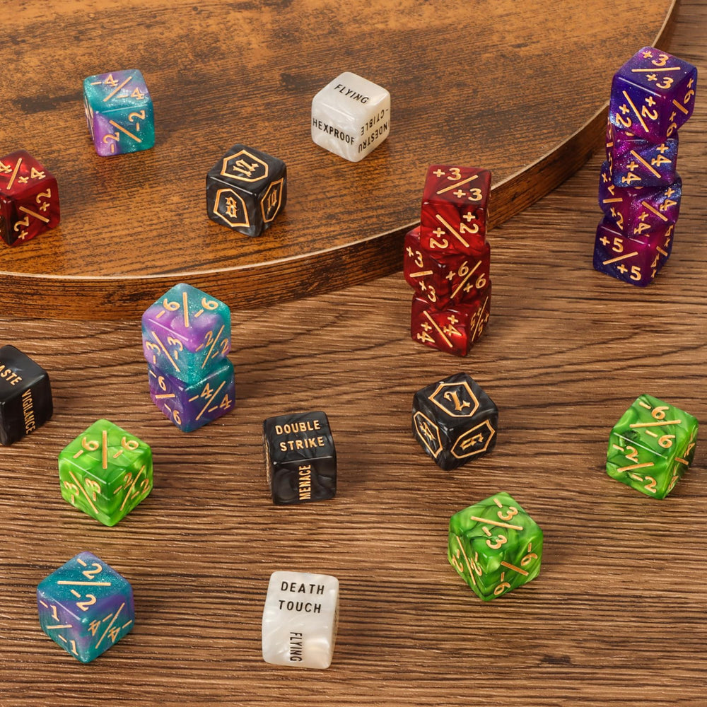 MDDSHGG MTG 20mm d20 dice included for quick checks