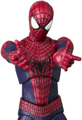 Interchangeable heads for varied expressions on Medicom MAFEX 248 Spider-Man.