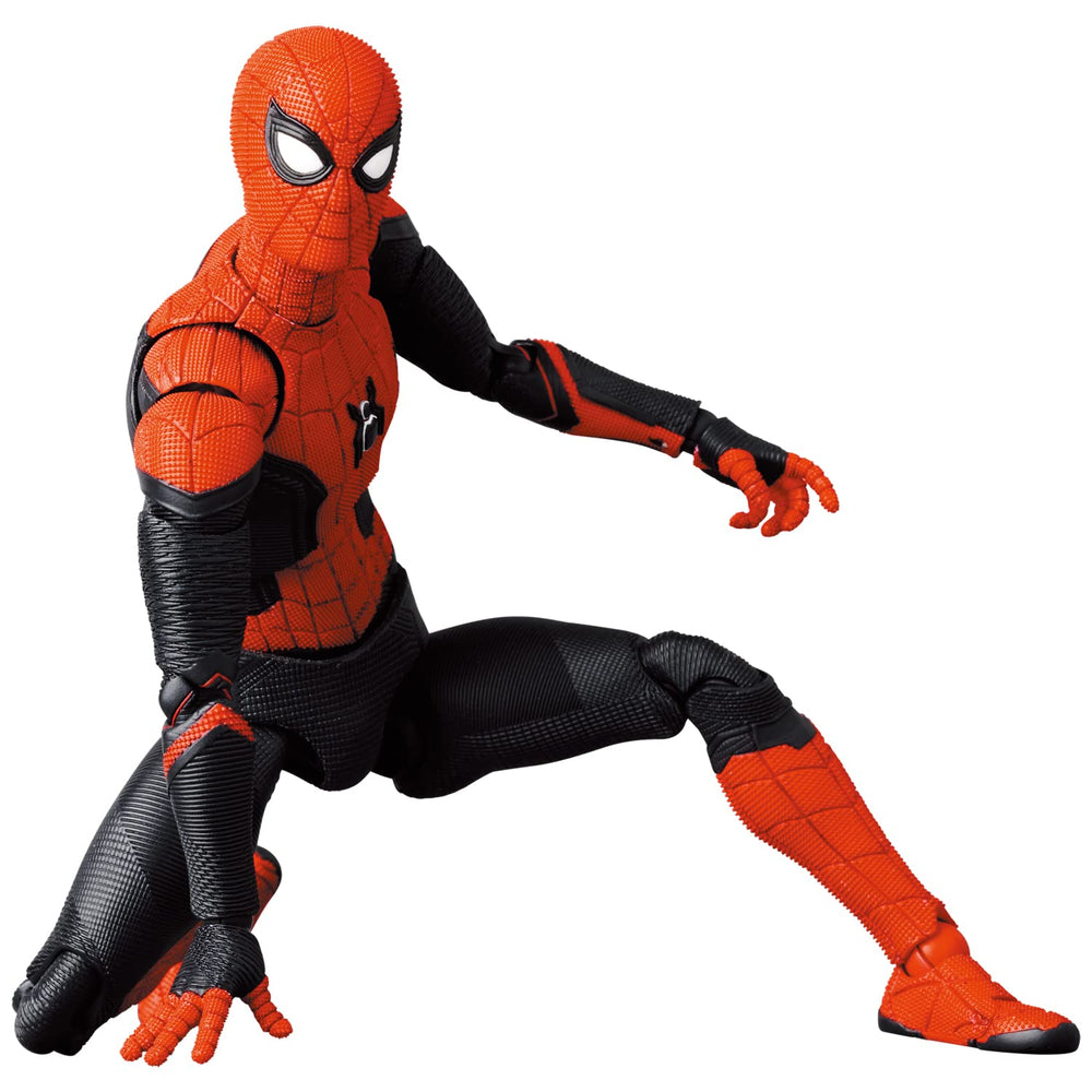 Medicom Toy MAFEX Spider-Man No Way Home pattern detail supports authentic looking display.