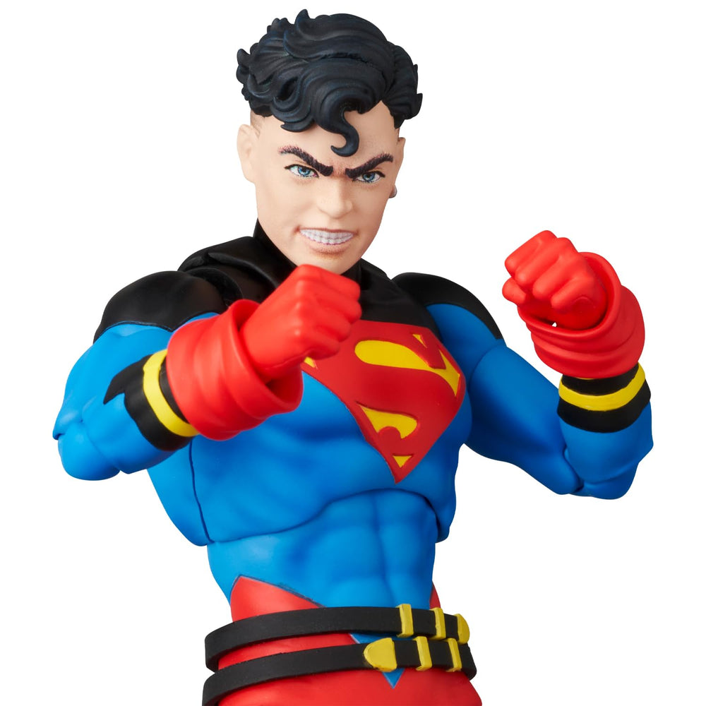 Medicom Toy Return of Superman Superboy MAFEX interchangeable hands for versatile poses.