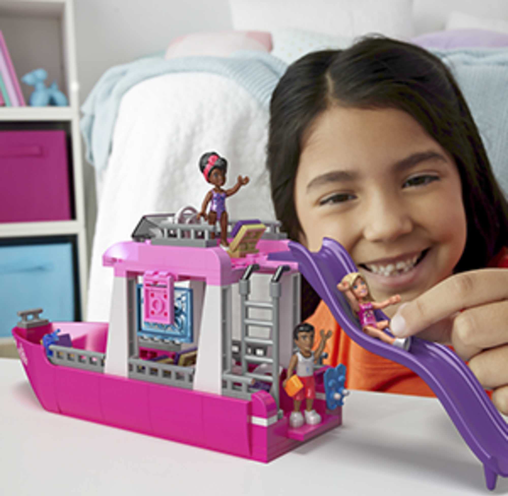 Mega Brands Barbie Dream Boat lounge chairs area for relaxing scenes and social storytelling.