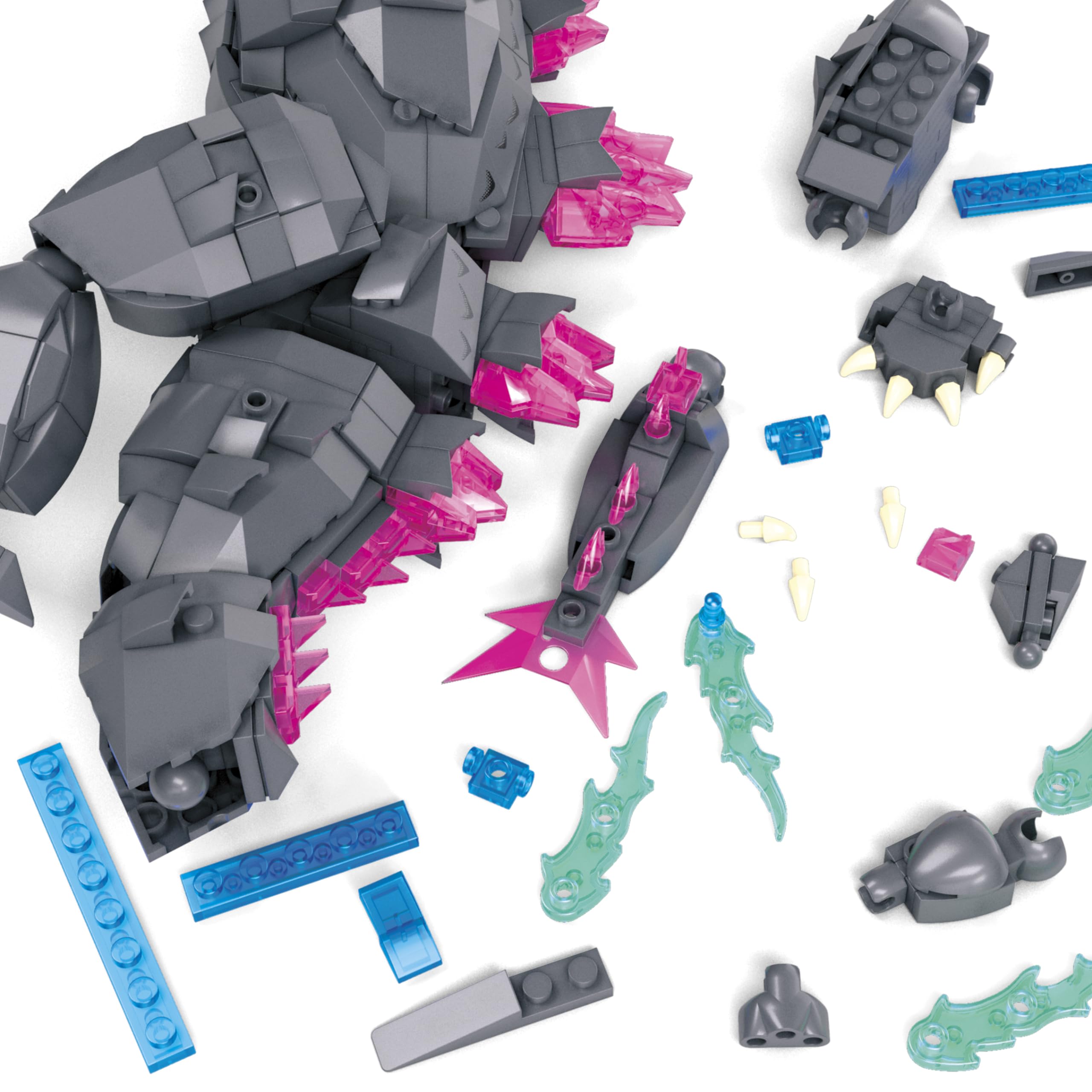 Movie-inspired head and tail articulation for authentic recreations.