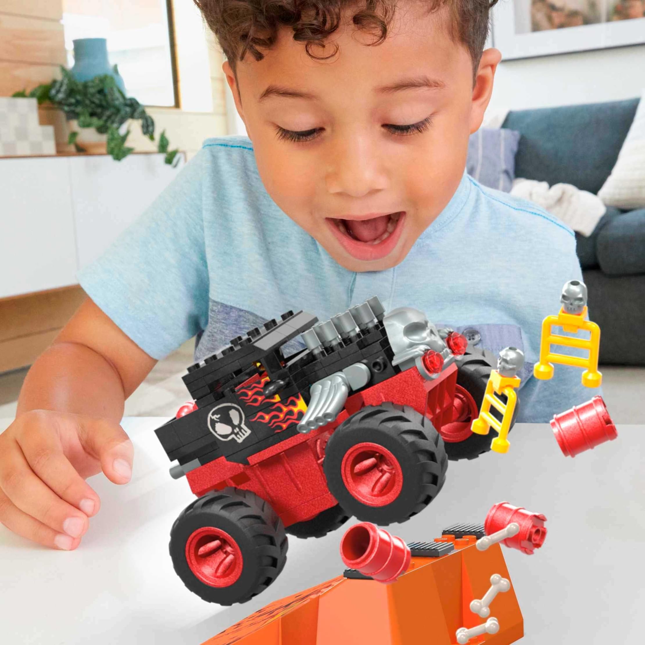 Mega Brands Hot Wheels hood pop action during impact for dramatic play