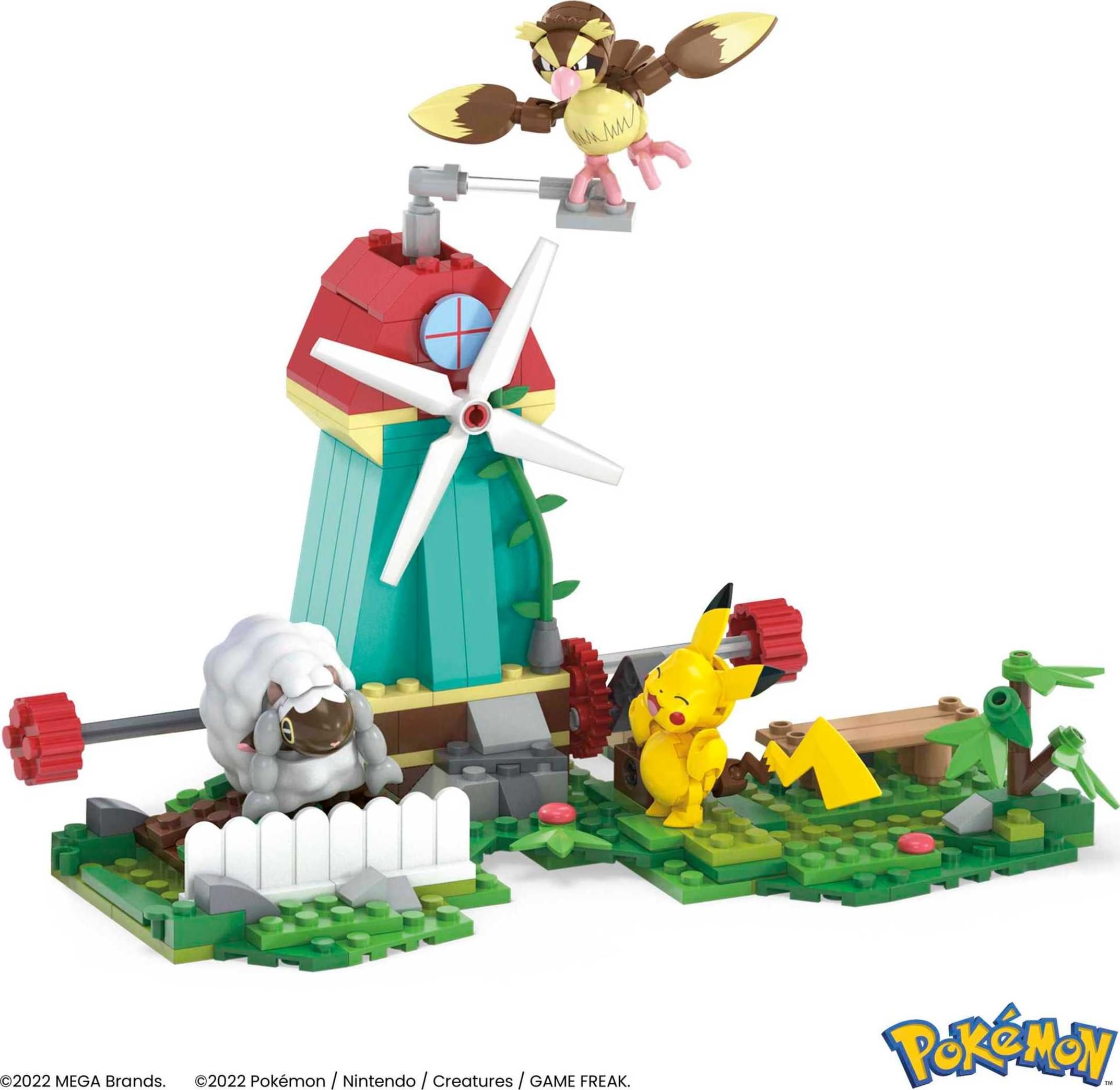 Country scene build sparks creative world-building and cooperative play.