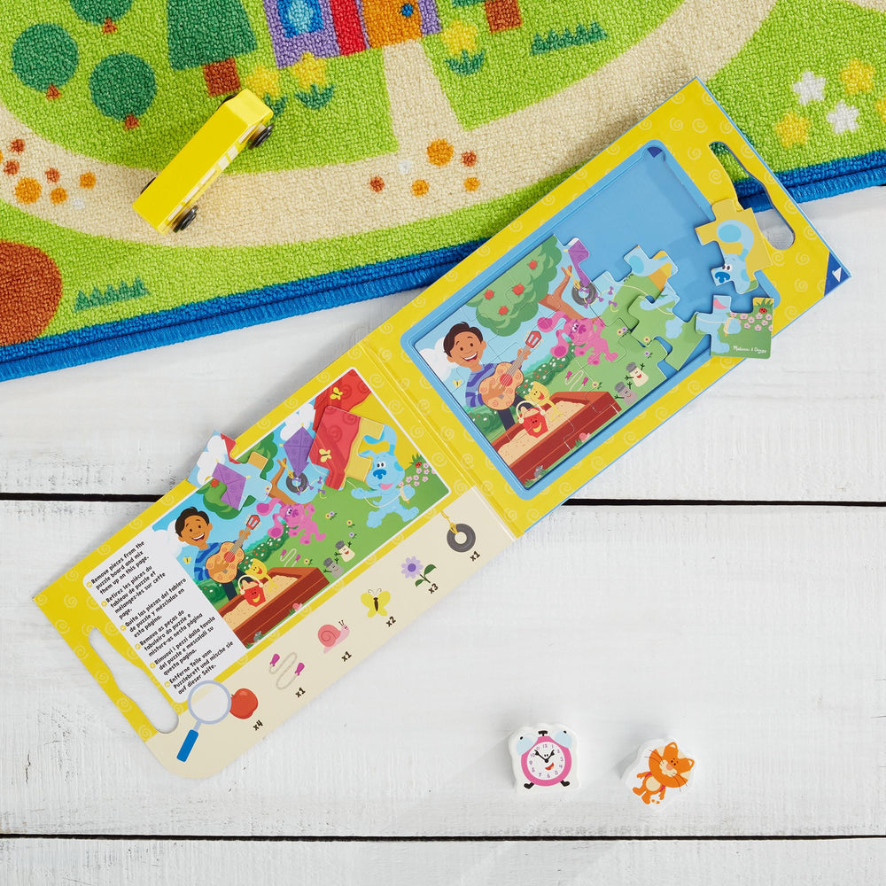 Melissa & Doug portable magnetic puzzles with 15 pieces promote easy sorting.
