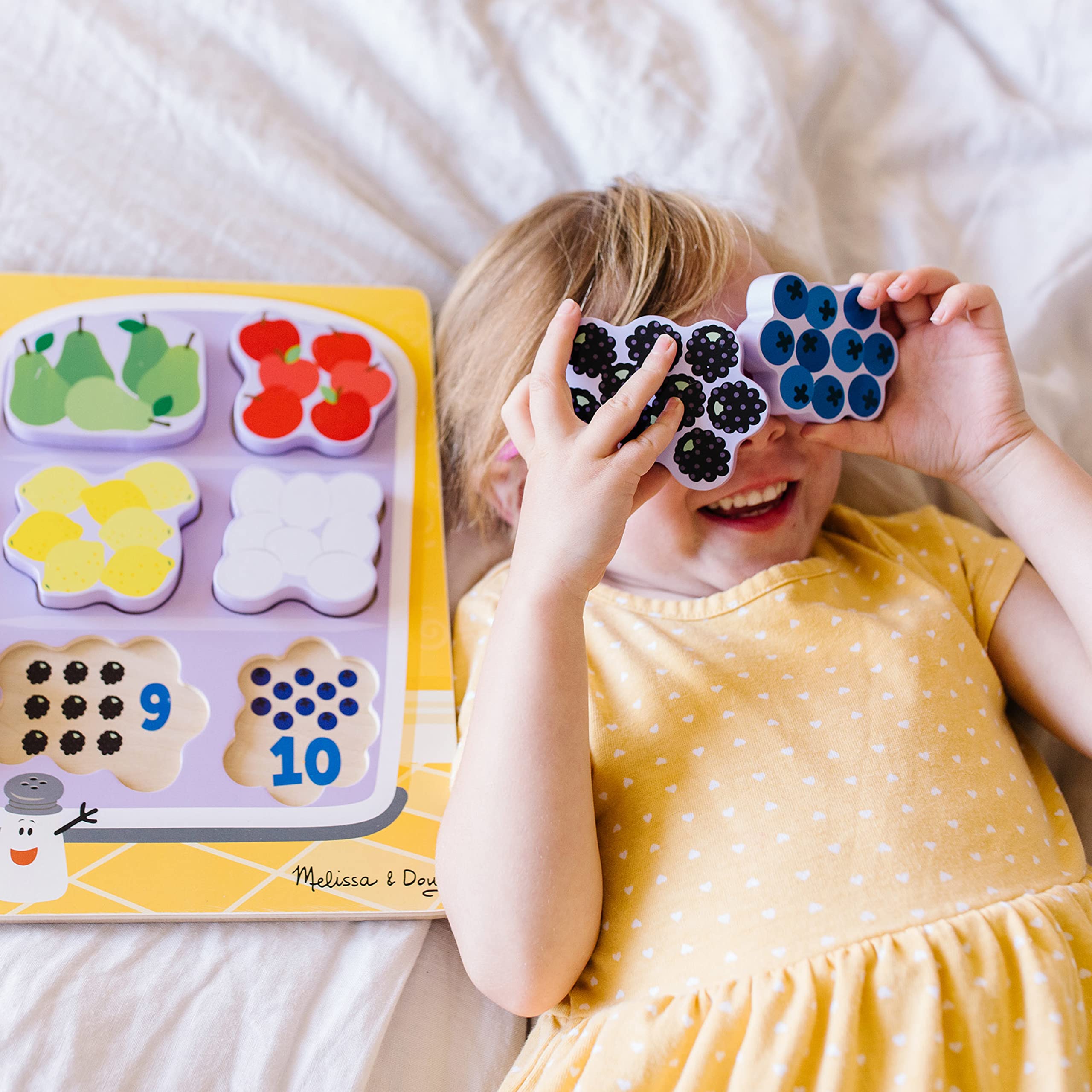 Melissa & Doug Blue's Clues & You fridge food bread piece reinforces pattern recognition