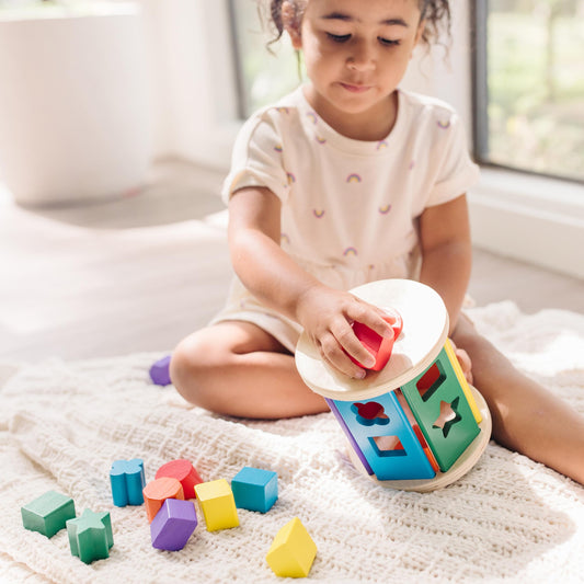 Melissa & Doug pounding action engages kids and develops fine motor skills