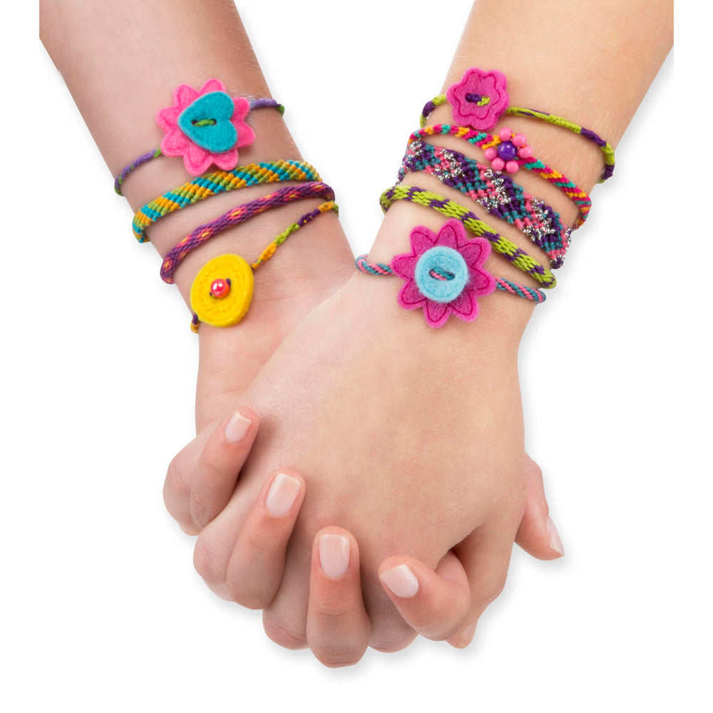 Melissa & Doug On the Go color string pack provides ample material for bracelets.