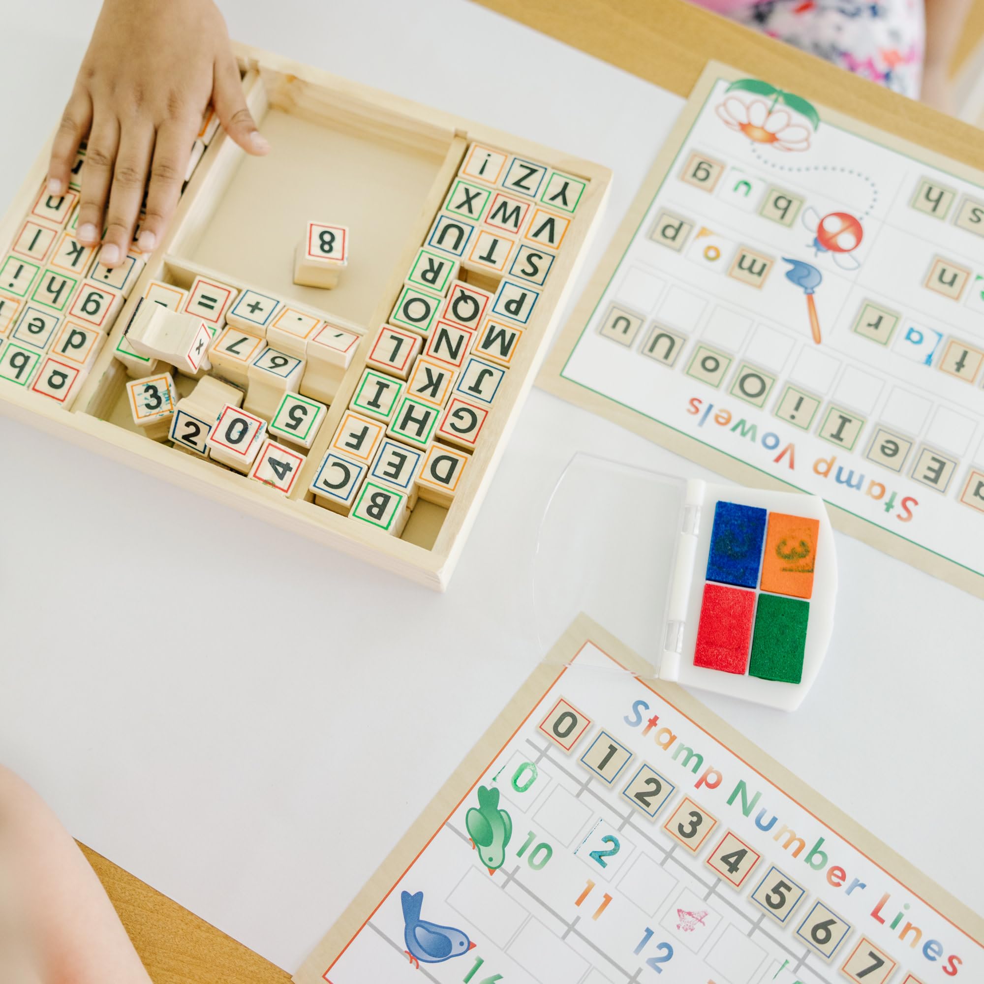 Melissa and Doug illustrated 8-5x11 activity pad for stamping games