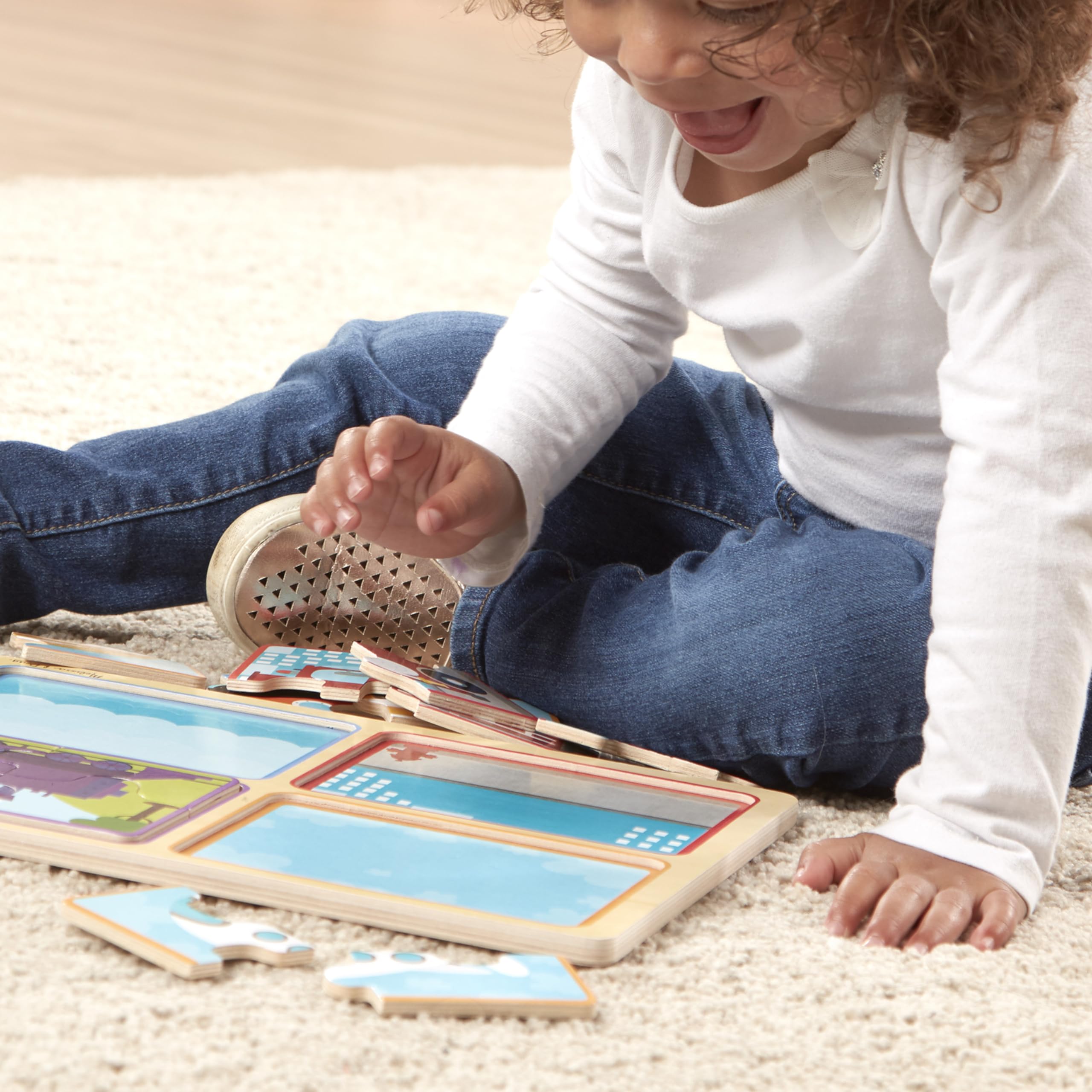 Melissa & Doug Ready Set Go take-along case travels easily.
