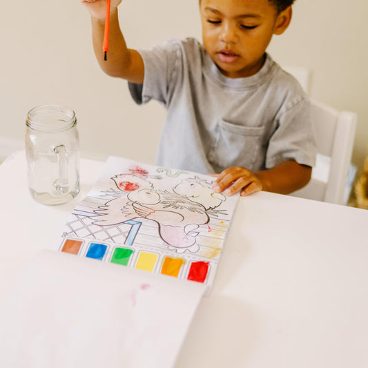 Melissa & Doug spillproof palettes keep coloring mess-free during playtime