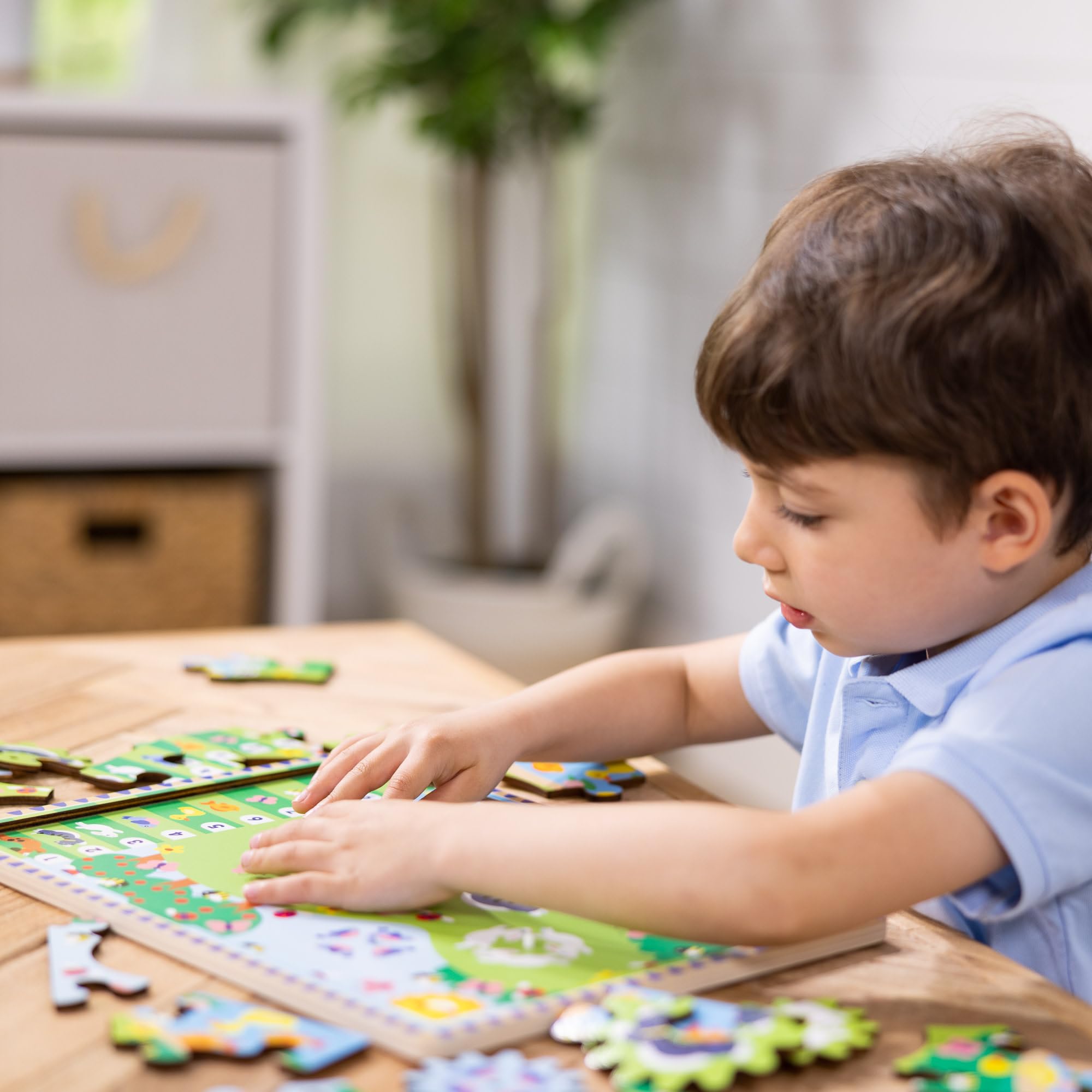 Melissa & Doug Screen-free puzzle suitable for ages 3 to 5