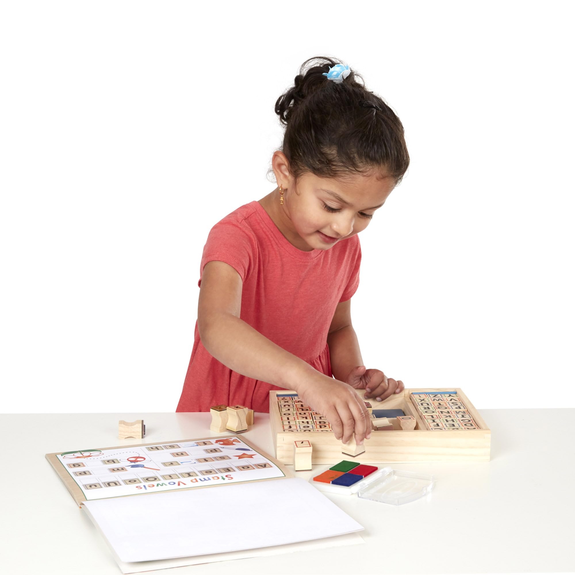Melissa and Doug sturdy wooden tray keeps supplies organized