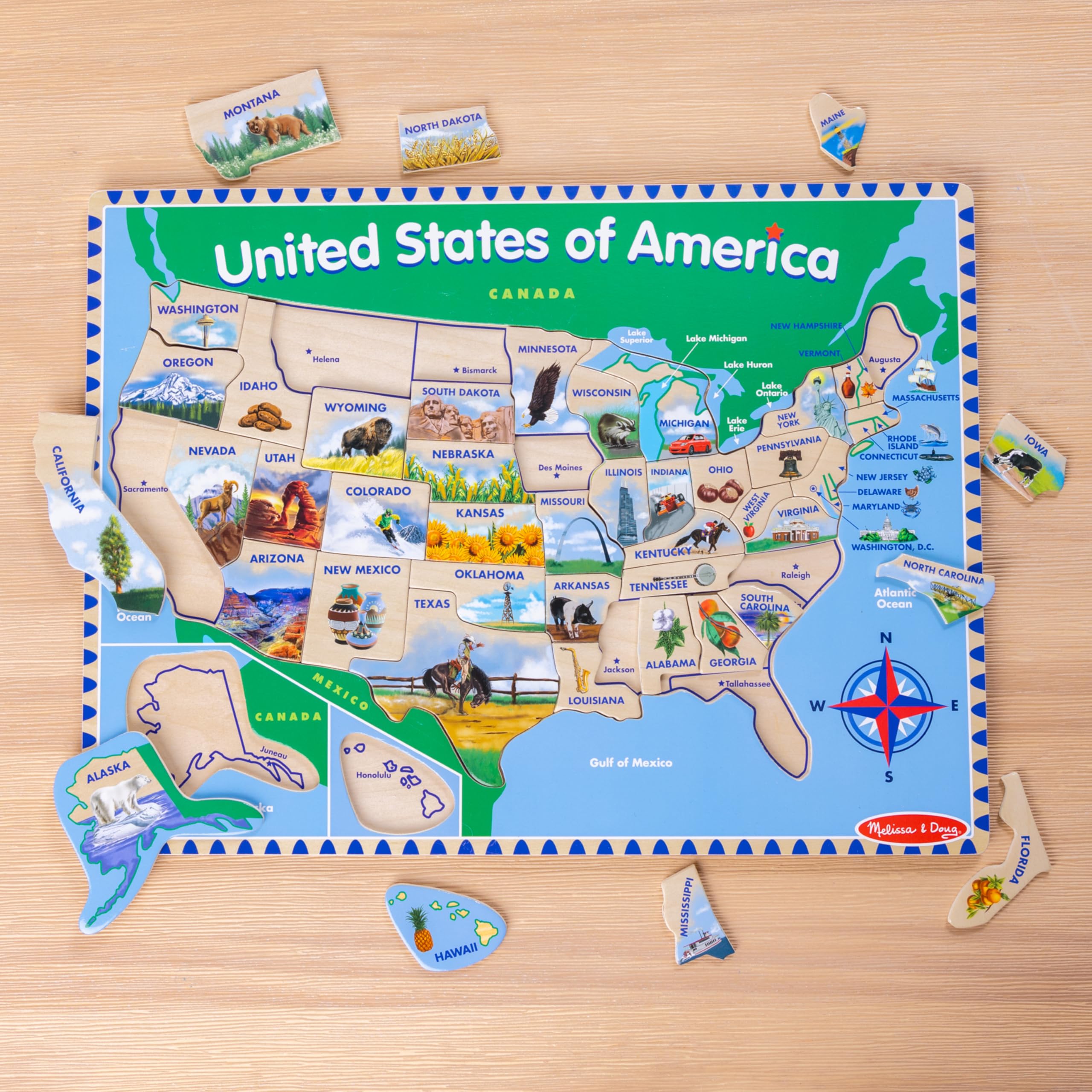 Screen-free play with Melissa & Doug USA Map puzzle
