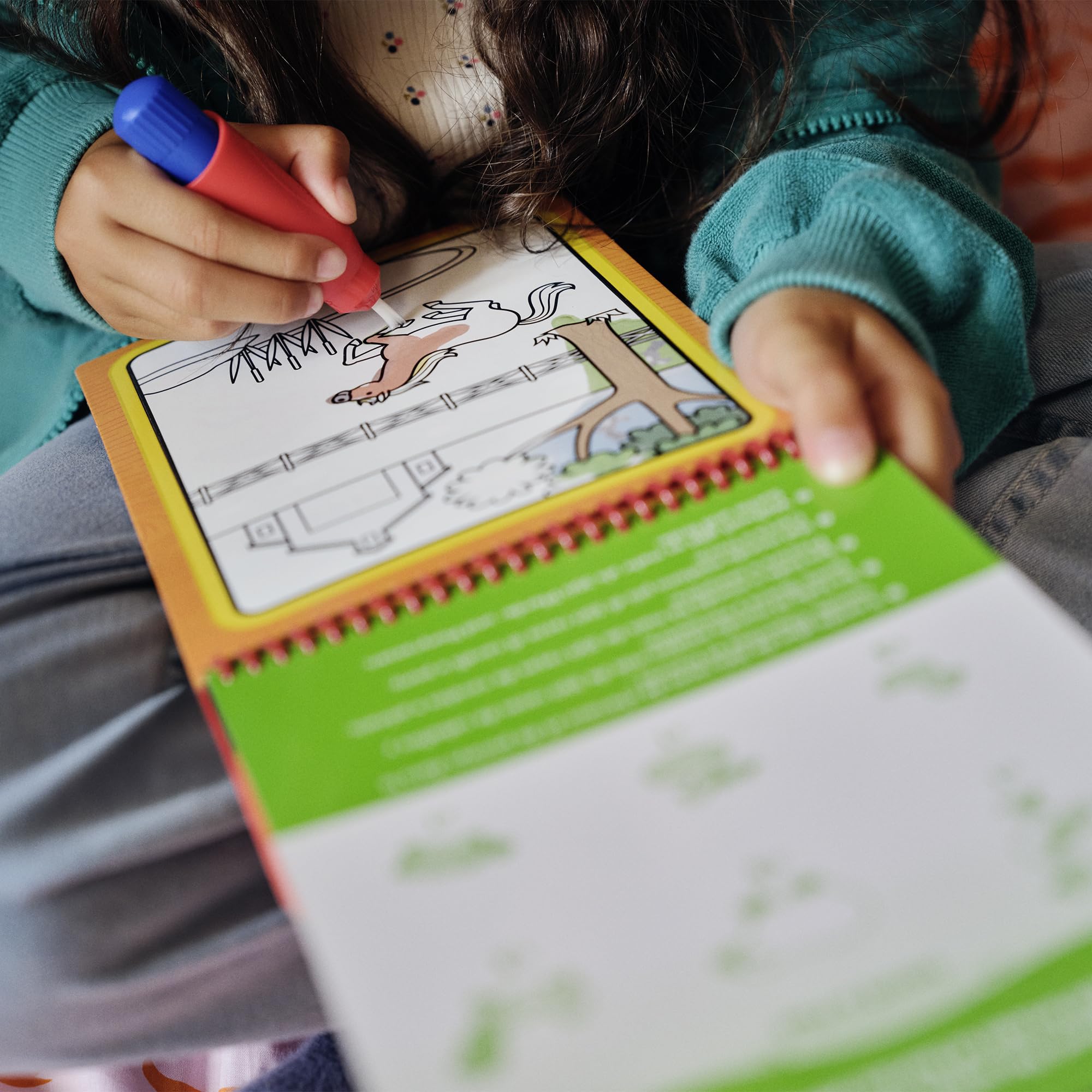 Refillable water pen glides smoothly for mess-free reuse in Water Wow Farm Friends.