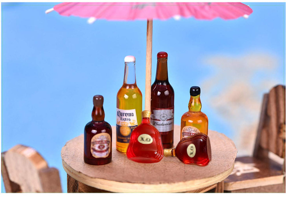 MEMOVAN XO wine bottle topper enhances dollhouse displays
