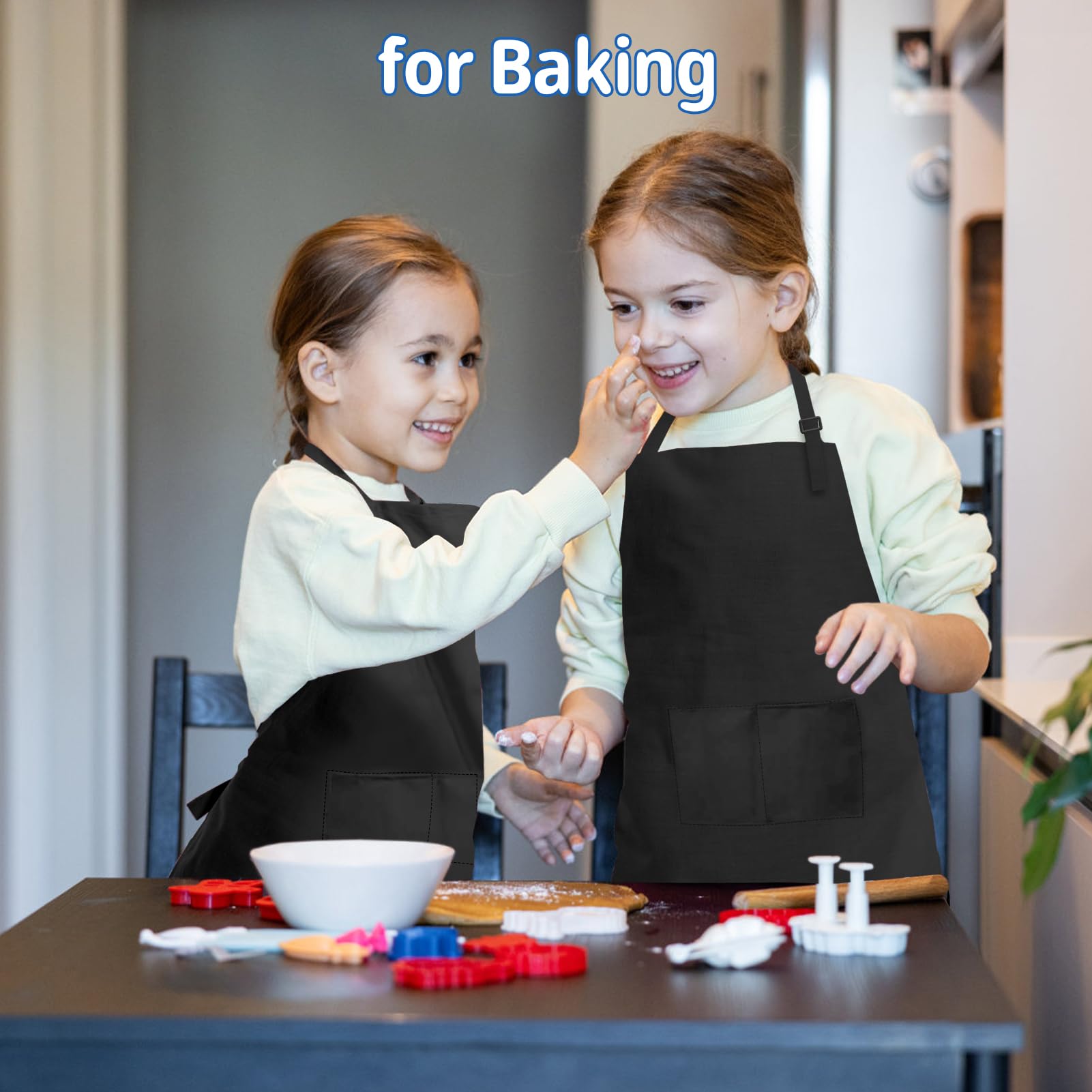 Meogety size L kids apron fits ages 6 to 13.
