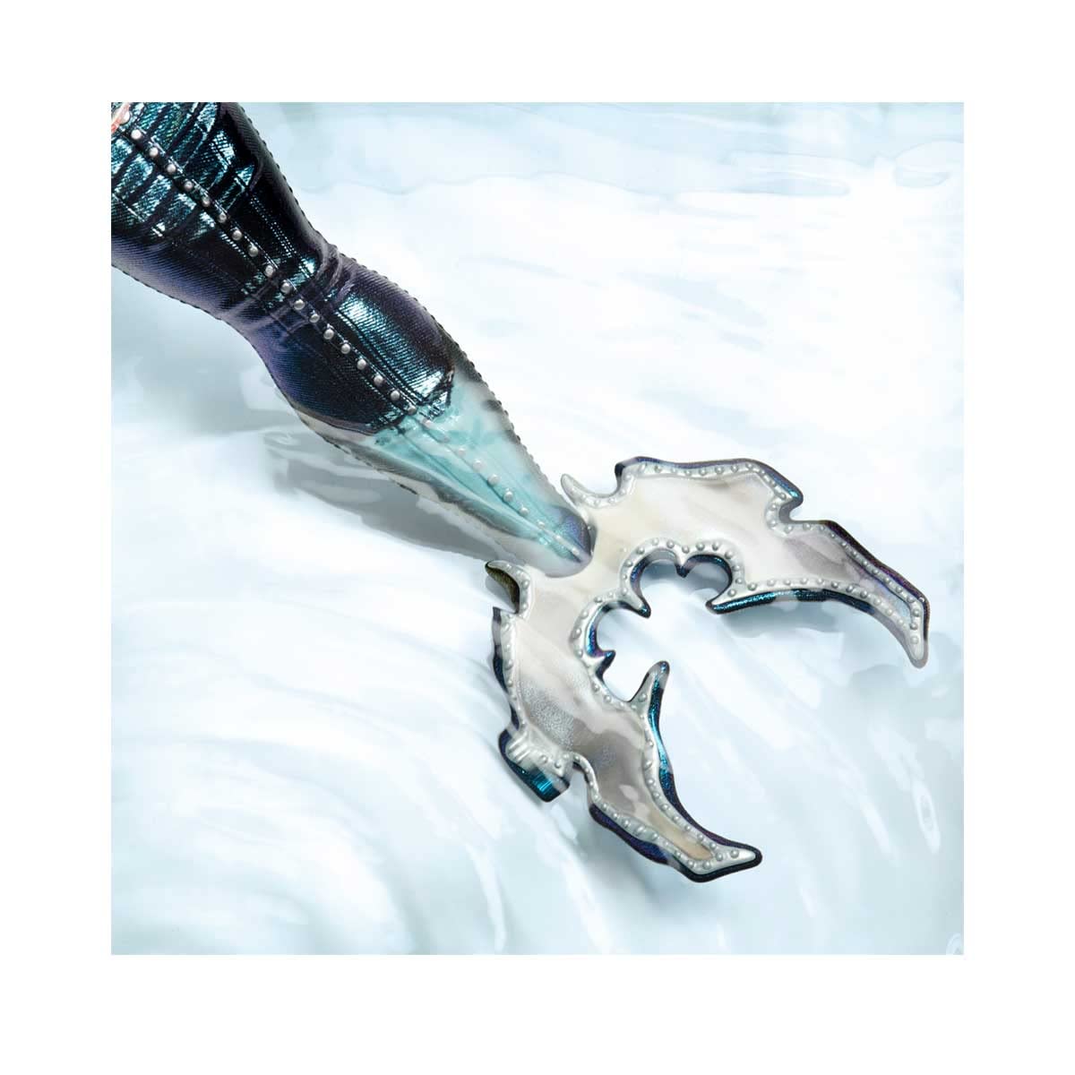 MERMAZE MERMAIDZ Riviera water-play setup sparks imaginative immersion.