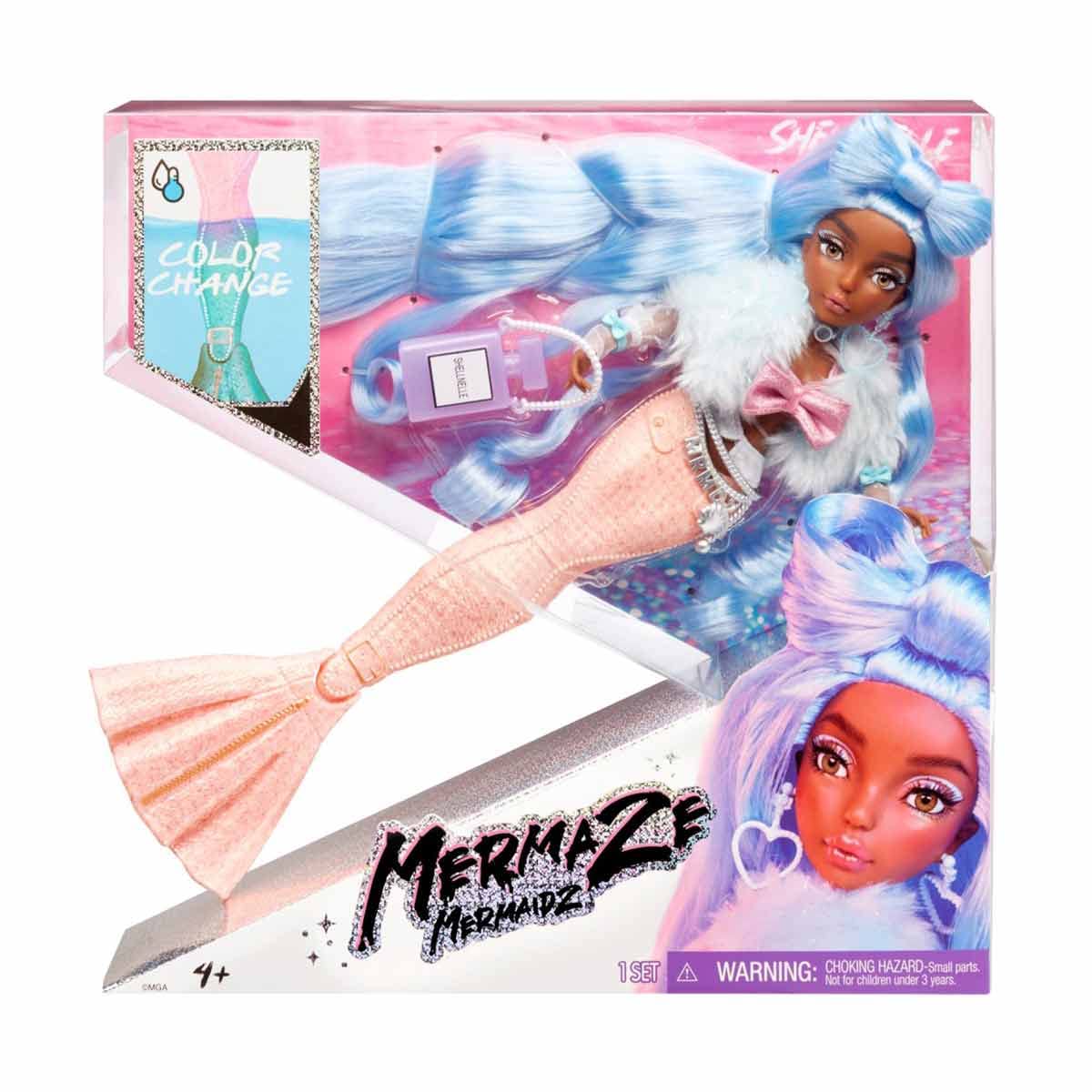 Shellnelle blue hair frames iconic look for creative dress-up