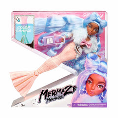 Shellnelle blue hair frames iconic look for creative dress-up